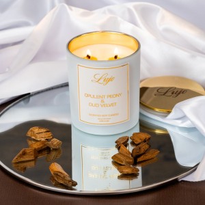 Opulent Peony & Velvet Oud